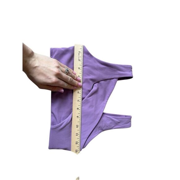 Lululemon Nulu Cross-Front Yoga Bra Light Support size 4 Wisteria Purple - Picture 6 of 6